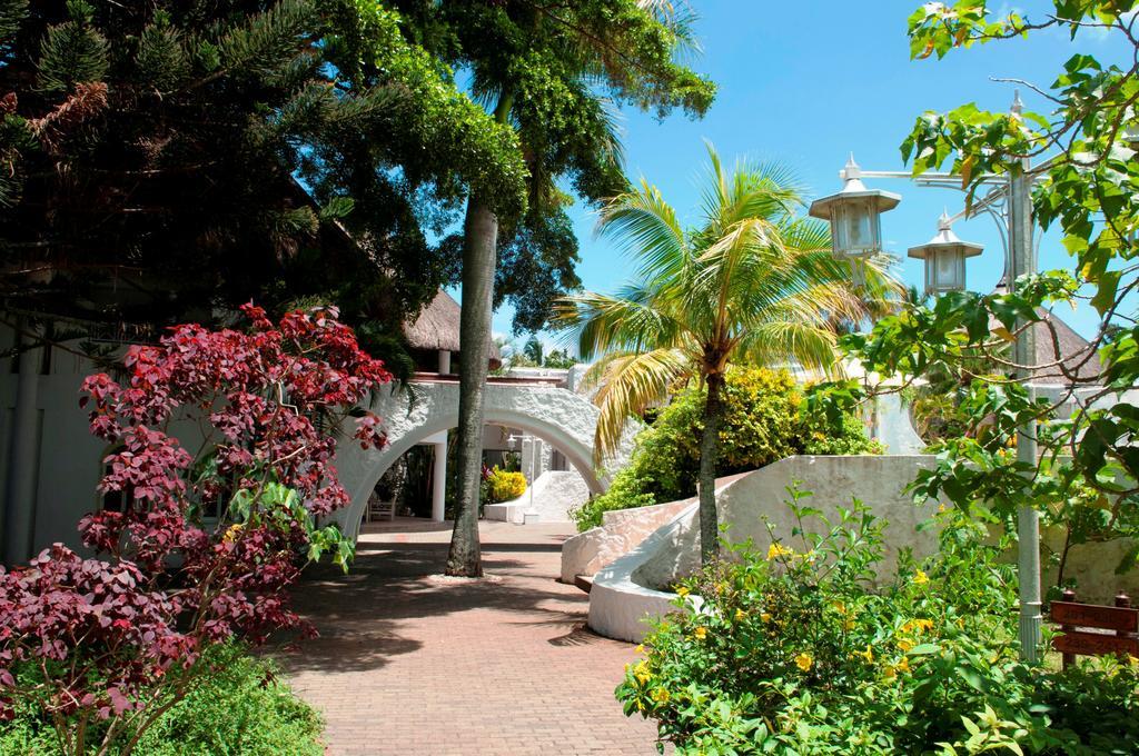 Casuarina And 4* Trou aux Biches